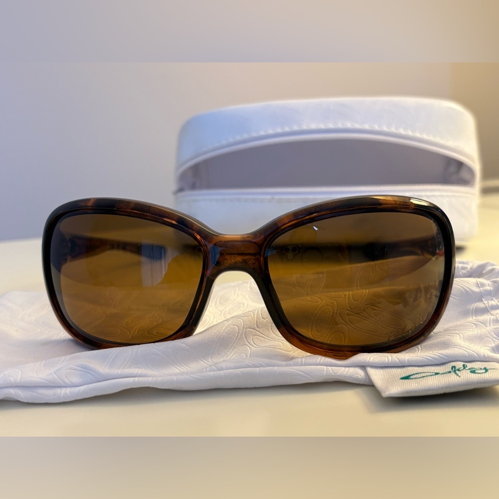 Oakley sunglasses
